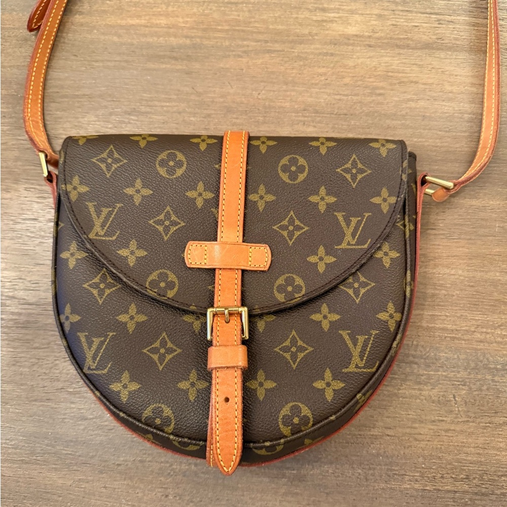 Louis Vuitton Monogram Chantilly GM Crossbody